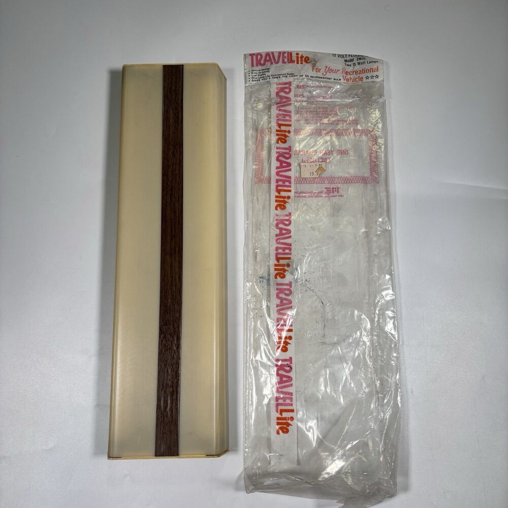 Vintage Travel Lite 12 Volt Fluorescent Light Fixture Camper RV Van 2M15